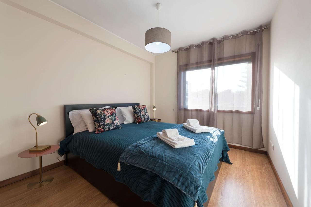 Lovelystay - Homey Feeling Flat W/ Free Parking Porto Exteriér fotografie